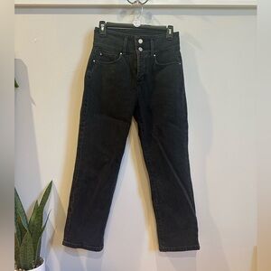 Ann Taylor High waist black Ankle Jeans
Size 0 petite